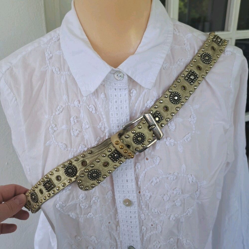 Vintage Sand Castle New York Metallic Gold Studded Women's Soft Leather Belt Y2k